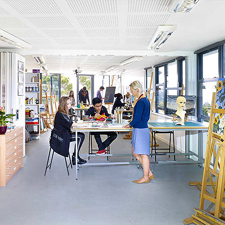 7EFAcademy-Torbay-arts-classroom.jpg